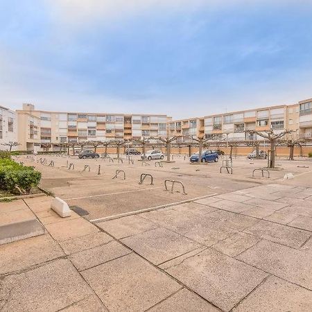 Studio Cabine Refait A Neuf A 3 Minutes A Pied De La Plage Appartement Le Grau-du-Roi Buitenkant foto