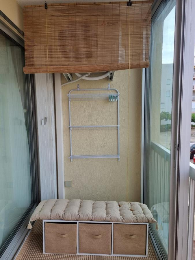 Studio Cabine Refait A Neuf A 3 Minutes A Pied De La Plage Appartement Le Grau-du-Roi Buitenkant foto