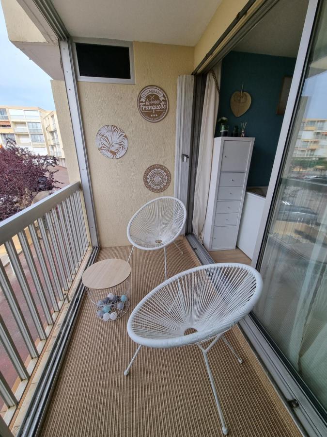 Studio Cabine Refait A Neuf A 3 Minutes A Pied De La Plage Appartement Le Grau-du-Roi Buitenkant foto