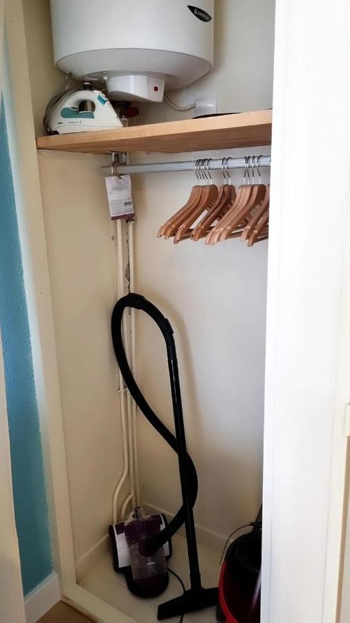 Studio Cabine Refait A Neuf A 3 Minutes A Pied De La Plage Appartement Le Grau-du-Roi Buitenkant foto