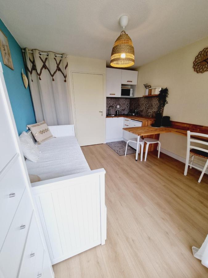 Studio Cabine Refait A Neuf A 3 Minutes A Pied De La Plage Appartement Le Grau-du-Roi Buitenkant foto