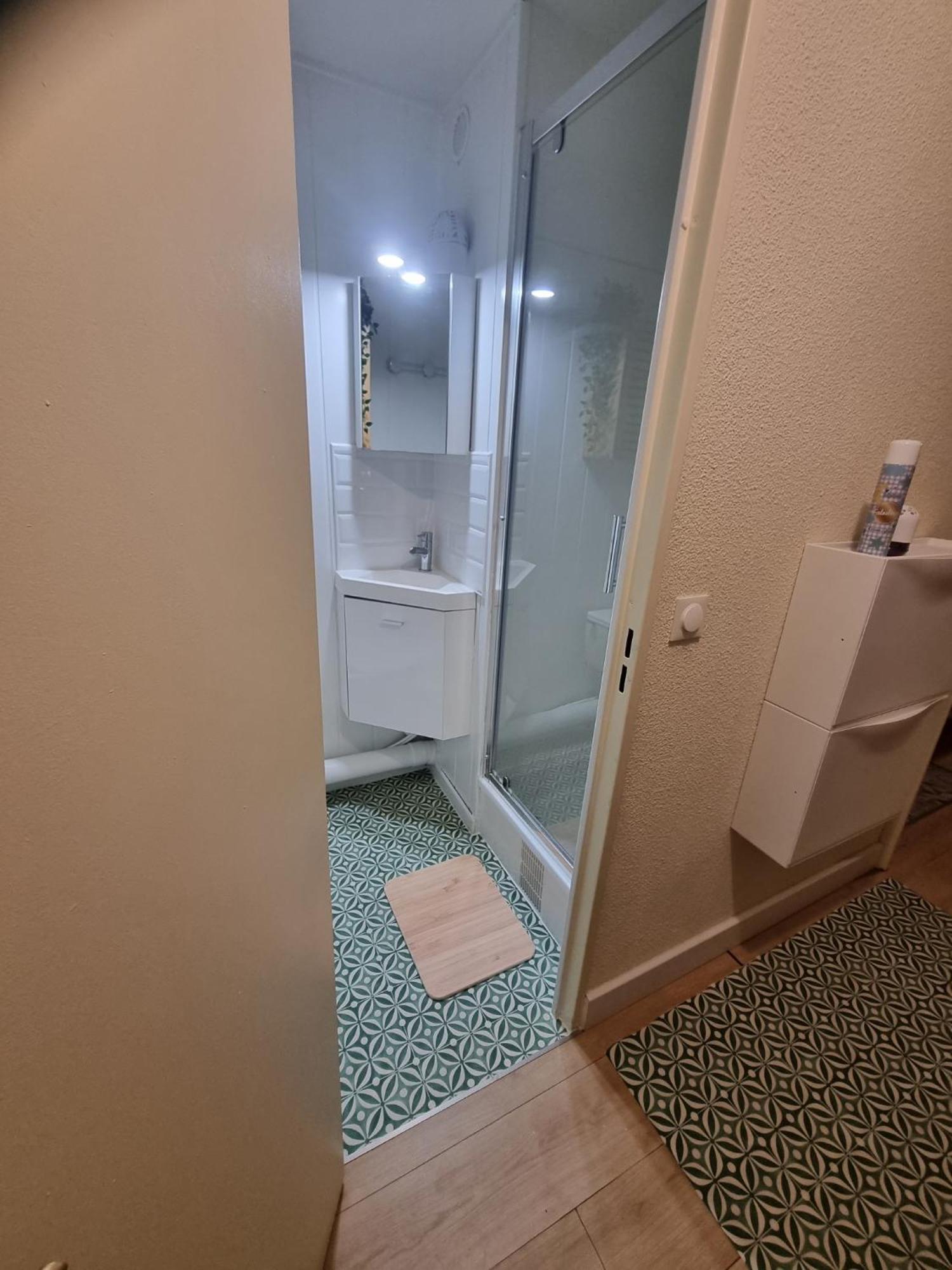 Studio Cabine Refait A Neuf A 3 Minutes A Pied De La Plage Appartement Le Grau-du-Roi Buitenkant foto